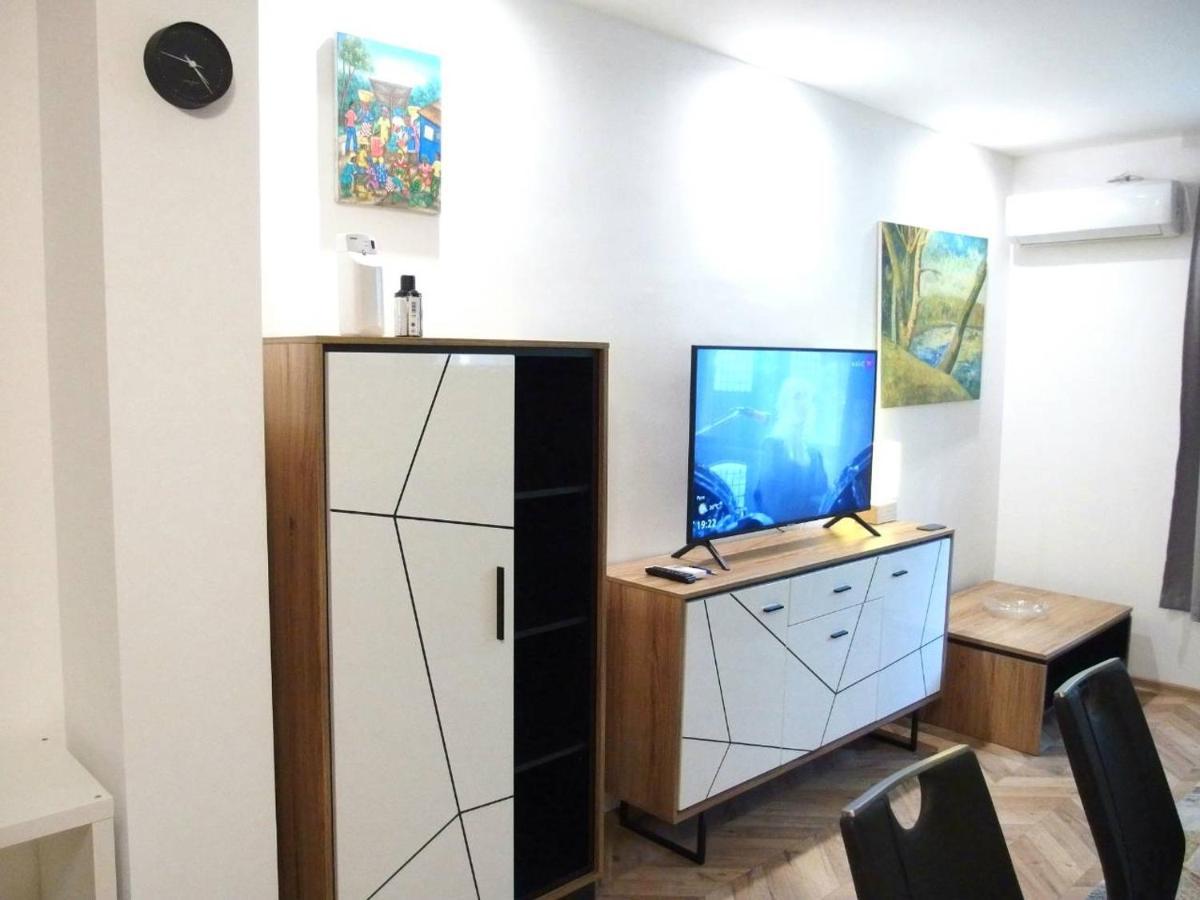 San Stefano Elite Apartment فارنا المظهر الخارجي الصورة